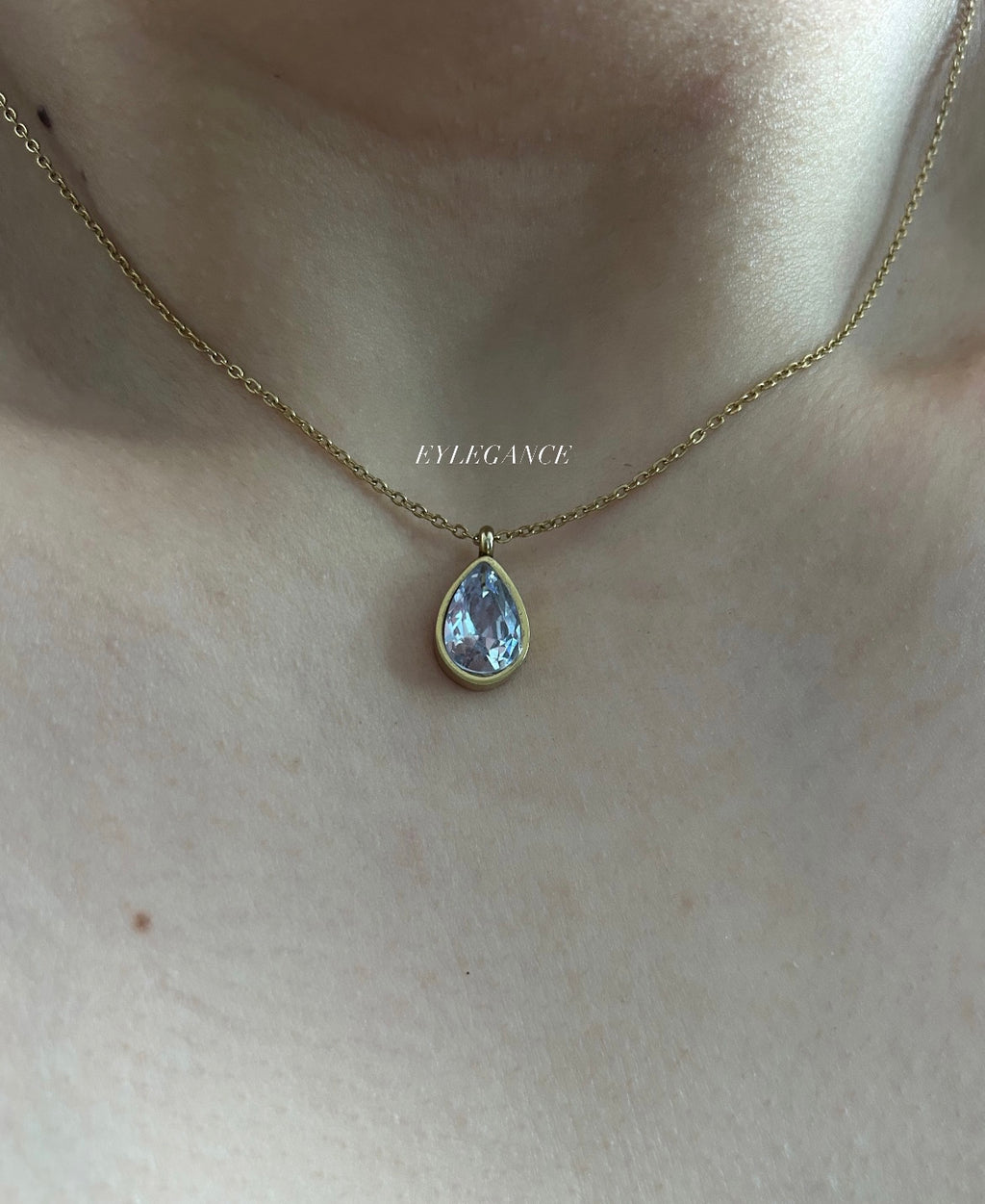 Collier perle Hestel